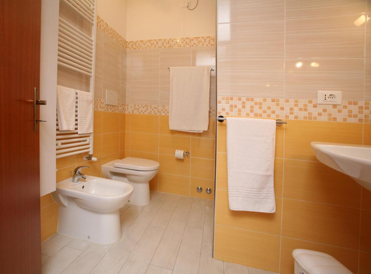 I Salici Di Laura Bed and Breakfast Porto Fuori Exteriör bild